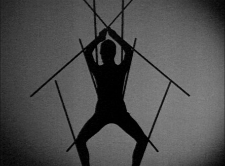 Ausschnitt aus dem Film "Mensch und Kunstfigur: Oskar Schlemmer und die Bauhausbühne ", Margarte Hasting, München, 1968